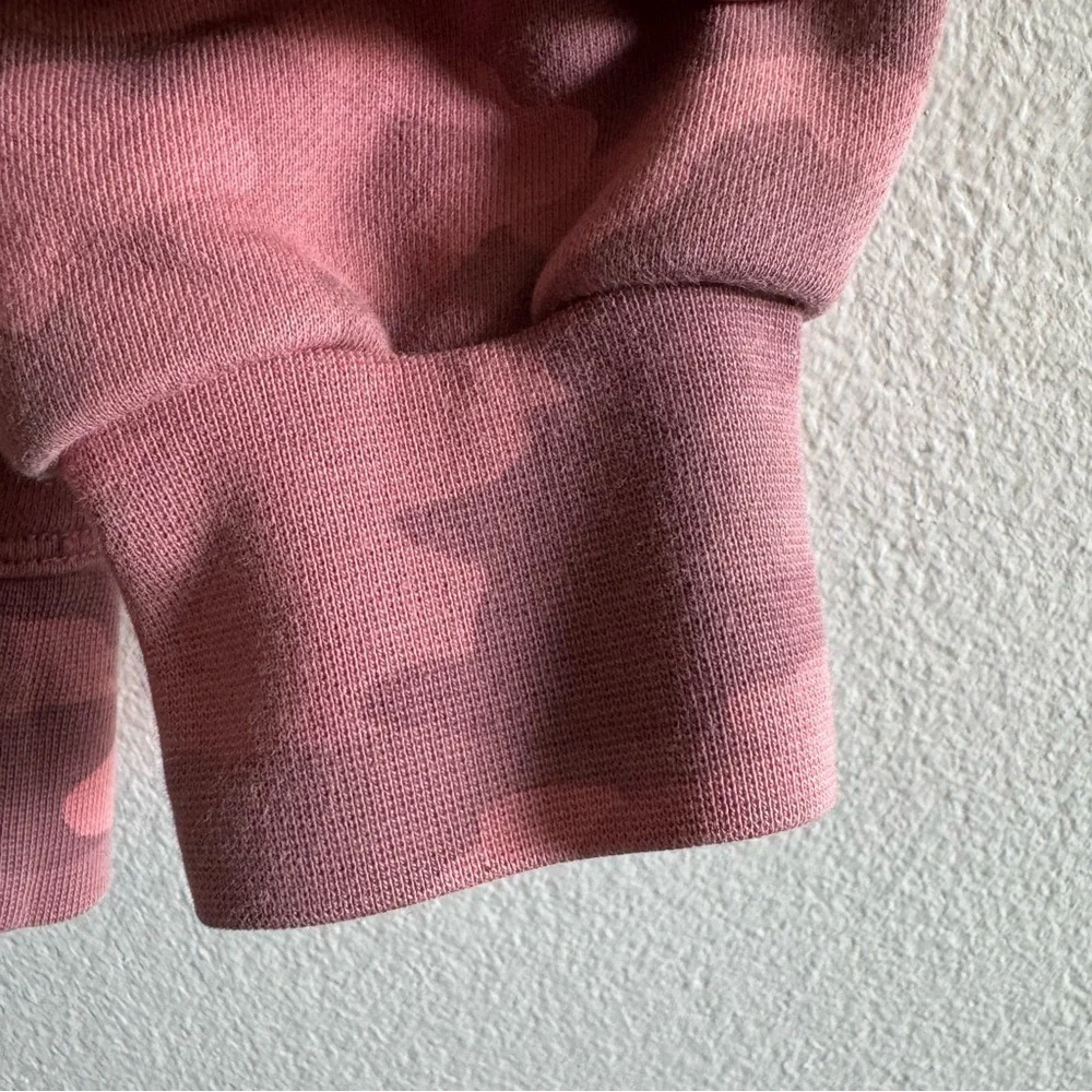 Lululemon Athletica Perfectly Oversized Crew Pink Camo Sweatshirt size 6